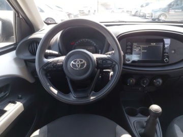 Toyota Aygo X 1.1 VVT-i 72KM 2023 Toyota Aygo X 1.0 VVTi Active AYGO X 1.0, Faktura, zdjęcie 11