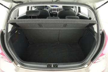 Hyundai i20 I Hatchback 5d Facelifting 1.2 DOHC 85KM 2013 Hyundai i20 1.2, Salon Polska, Serwis ASO, Klima, zdjęcie 12