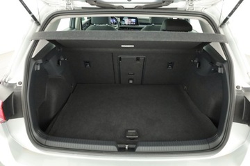 Volkswagen Golf VIII Hatchback Plug-In-Hybrid 1.4 TSI 204KM 2022 VW Golf 1.4 TSI eHybrid, Salon Polska, zdjęcie 10