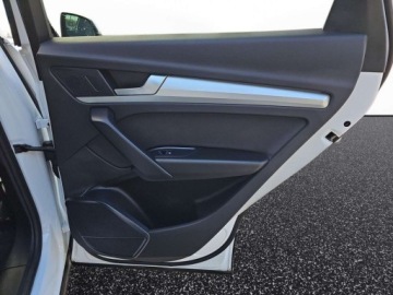 Audi Q5 II SUV Facelifting 2.0 40 TDI 204KM 2022 Audi Q5 Matrixy, kamera cofania, aktywny tempomat 2.0 Diesel 204KM, zdjęcie 22