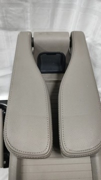 LOKETNÍ OPĚRKA POHYBLIVÝ KŮŽE BÉŽOVÁ RENAULT SCENIC II 03-06R.