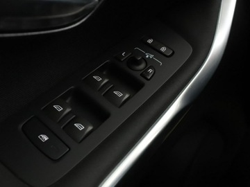 Volvo V40 II Hatchback 1.5 T2 DRIVE-E 122KM 2015 Volvo V40 Momentum automat tempomat PDC klima-auto, zdjęcie 30