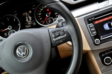 Volkswagen Passat B7 Variant 2.0 TDI CR DPF BlueMotion 140KM 2011 Volkswagen Passat 2.0Tdi 140KM Skóra Xenon Led, zdjęcie 18