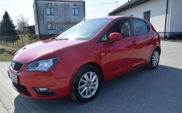 Seat Ibiza IV Hatchback 5d Facelifting 1.4 85KM 2015 Seat Ibiza 1.4 MPI 92 TYS KM Oryginal Lakier 2 KPL KOL Grzane Fotele Sprow, zdjęcie 4