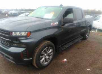 Chevrolet Silverado II 2021 Chevrolet Silverado 2021, 5.3L, 4x4, RST, od ubezpieczalni 5.3 Benzyna, zdjęcie 8