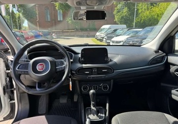 Fiat Tipo II Station Wagon 1.6 MultiJet 120KM 2017 Fiat Tipo Fiat Tipo Kombi 1.6 MultiJet DCT Lounge 1.6 Diesel 120KM, zdjęcie 9