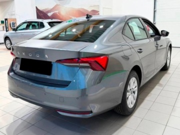 Skoda Octavia IV 2026 SKODA Octavia Drive Essence 1.5 TSI Sedan 115KM 2026, zdjęcie 2