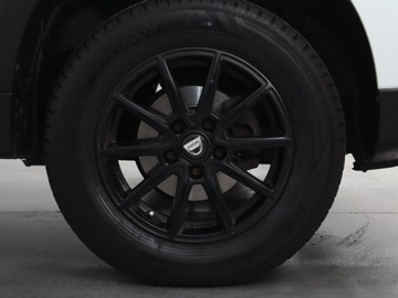 Dacia Duster II SUV 1.6 SCe 115KM 2018 Dacia Duster 1.6 SCe, Navi, Klima, Tempomat, zdjęcie 14