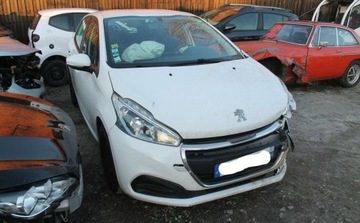 Peugeot 208 I Hatchback 5d Facelifting 1.5 BlueHDi 102KM 2019 Peugeot 208 1.5 Diesel 102KM, zdjęcie 1