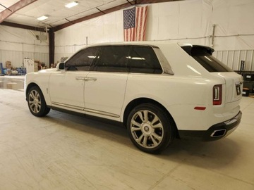 Rolls-Royce 2021 Rolls-Royce Cullinan 2021 6.8l 6.8 Benzyna 563KM, zdjęcie 1
