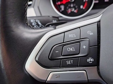 Volkswagen Passat B8 Variant Facelifting 1.5 TSI EVO 150KM 2022 Volkswagen Passat FV23 LED Salon PL APP-Connect od Dealera 1.5 Benzyna, zdjęcie 14