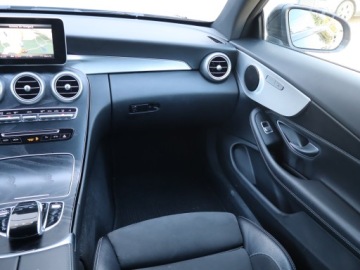 Mercedes Klasa C W205 Coupe 250 211KM 2017 Mercedes C C 250, Serwis ASO, Automat, Skóra, zdjęcie 7