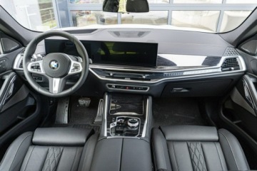 BMW X6 G06 SUV Facelifting 3.0 30d 298KM 2026 BMW X6 xDrive30d, Dostępne od ręki!, zdjęcie 14
