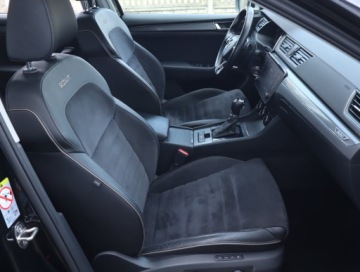 Skoda Superb III Liftback Facelifting 2.0 TDI SCR 200KM 2021 Skoda Superb 2.0 TDI, Salon Polska, Serwis ASO, zdjęcie 8