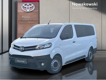 Toyota Proace II 2022 Toyota PROACE VERSO 2.0 D4-D Long Business 2.0 D4-