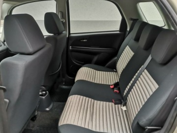 Fiat Sedici 1.9 Multijet 120KM 2008 Fiat Sedici 1.9 Multijet 120KM Klimatronik Naped 4, zdjęcie 14