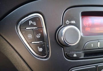 Opel Corsa E Hatchback 3d 1.2 Twinport 70KM 2019 Opel Corsa 1,2 benzyna, Navi, Salonowy, Super Stan 1.2 Benzyna 70KM, zdjęcie 15