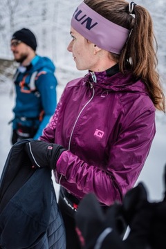 IQ RUNNO WMNS женская куртка