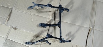 YAMAHA TDM 850 4TX КРЫШКА РАМЫ ОБЛЕКТЕЛЯ ПЕРЕДНЕЕ КРЕПЛЕНИЕ ОБЛЕКТОРА