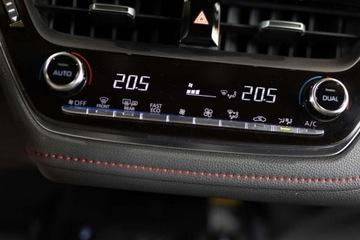 Toyota Corolla XII 2019 Toyota Corolla 1.8 Hybrid Executive 1.8 Hybryda 98KM, zdjęcie 22