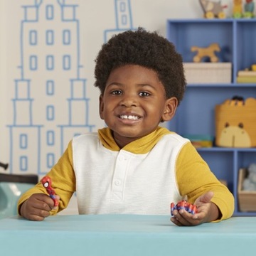 SPIDEY I SUPER KUMPLE FIGURKA SPIDEY + SPIDER-BOT TRACE-E