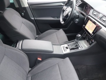 Skoda Superb III Kombi Plug-In Hybrid 1.4 TSI Plug-In-Hybrid 218KM 2020 Skoda Superb iV 1.4 TSI PHEV, Salon Polska, zdjęcie 8