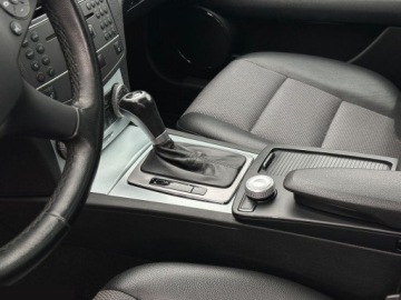 Mercedes Klasa C W204 Kombi T204 1.8 180 CGI BlueEFFICIENCY 156KM 2010 Mercedes Klasa C 180 T BlueEFFICIENCY 7G-TRONIC Avantgarde 156KM 2010r, zdjęcie 20