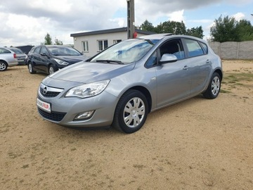 Opel Astra J 2011 Opel Astra 1.4 100 KM KLIMA, Elektryka, Zadbany