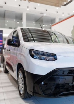 Toyota 2024 Toyota Proace City City 1.5 D-4D Long 2,3t Active 1.5 Diesel 102KM, zdjęcie 8