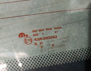 SKLO (OKNO) ZADNÍ CHRYSLER 300C II THEMA