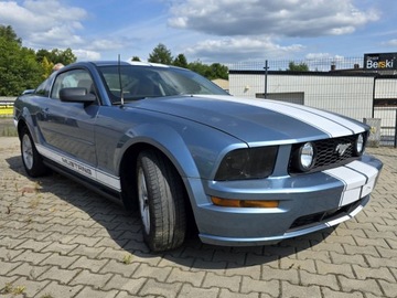 Ford Mustang V 2009