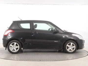 Suzuki Swift V Hatchback 5d 1.2 VVT 94KM 2010 Suzuki Swift 1.2, Salon Polska, Klima, Parktronic, zdjęcie 5