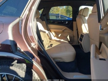 Porsche Cayenne III 2020 Porsche Cayenne Cayenne 2020, 3.0L V6 335KM, 4x4, od ubezpieczalni 3.0, zdjęcie 4