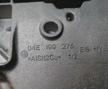 AUDI Q3 8U DRŽÁK MOTORU PRAVÁ STRANA 04E199275 1.4 BENZÍN 110KW 2014