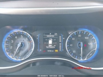 Chrysler Voyager V 2020 Chrysler Voyager 2020 r., 3,6L LX 3.6 Benzyna 287KM, zdjęcie 6