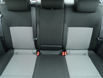 Seat Toledo IV Liftback 1.2 TSI 105KM 2014 Seat Toledo 1.2 TSI, Navi, Klima, Klimatronic, zdjęcie 9
