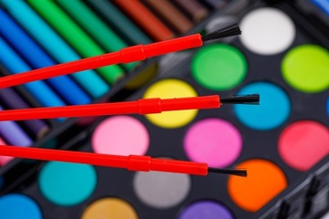 ХУДОЖЕСТВЕННЫЙ НАБОР ДЛЯ РАСКРАСКИ, МАЛКИ 288, ЧЕМОДАН