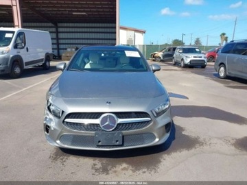 Mercedes Klasa A W177/V177 2020 Mercedes-Benz Klasa A 2020r., 2.0L 2.0 Benzyna 188KM, zdjęcie 6