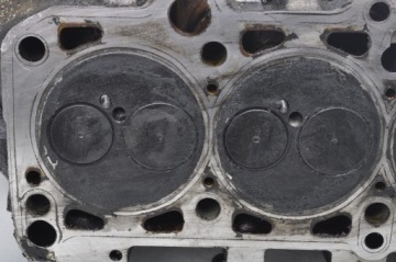 AUDI A6 C4 2.5 TDI 116KM ГОЛОВКА 046103373B 94-97