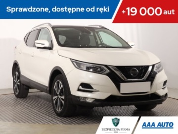 Nissan Qashqai II Crossover 1.2 DIG-T 115KM 2017 Nissan Qashqai 1.2 DIG-T, Salon Polska, Navi