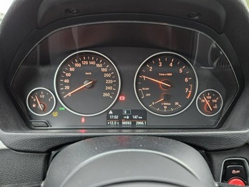 BMW Seria 3 F30-F31-F34 Limuzyna Facelifting 1.5 318i 136KM 2016 BMW 318 1,5 benzyna 136KM nawigacja m-pakiet, zdjęcie 13