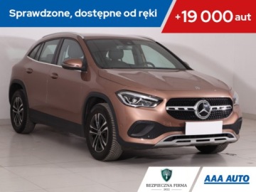 Mercedes GLA II Off-roader 1.3 200 163KM 2023 Mercedes GLA GLA 200, Salon Polska, Serwis ASO