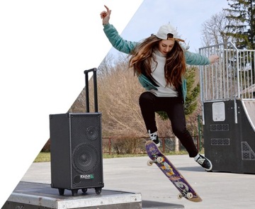 Активная колонна с батарейным микрофоном CD MP3 мощностью 160 Вт