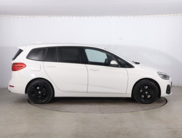 BMW Seria 2 F22-F23-F45-F46 Coupe Facelifting 218d 150KM 2020 BMW 2 Gran Tourer 218d Gran Tourer, Automat, zdjęcie 5