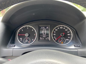 Volkswagen Tiguan I SUV Facelifting 2.0 TDI CR DPF BlueMotion 110KM 2015 Volkswagen Tiguan Volkswagen Tiguan 2.0TDI Salon Polska 2.0 Diesel 110KM, zdjęcie 21