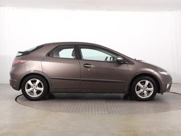 Honda Civic VIII Hatchback 3d 1.4 i-VTEC 100KM 2010 Honda Civic 1.4 i-VTEC, Salon Polska, Klima, zdjęcie 5