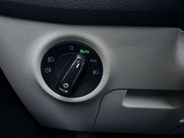 Skoda Kodiaq I SUV 1.4 TSI ACT 150KM 2018 Skoda Kodiaq 1.4 TSI 150 KM 4x4 DSG System CANTON Szyba przednia ogrzewana, zdjęcie 10