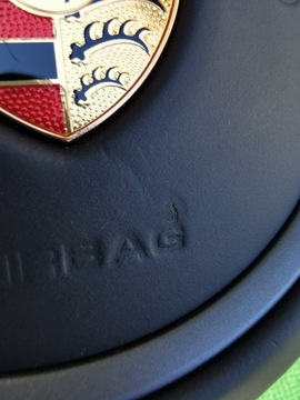 AIRBAG PORSCHE LEHCE POŠKOZENÁ
