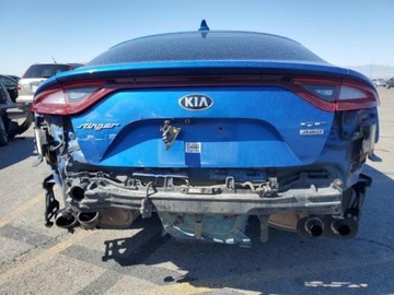 Kia Stinger Liftback 3.3 T-GDi 366KM 2018 Kia Stinger 2018 Kia Stinger GT2 AWD 3.3 Benzyna 365KM, zdjęcie 2