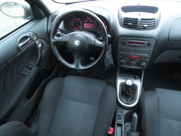 Alfa Romeo 147 Hatchback 1.9 MultiJet 8v 120KM 2008 Alfa Romeo 147 1.9 JTD, Klima, zdjęcie 6